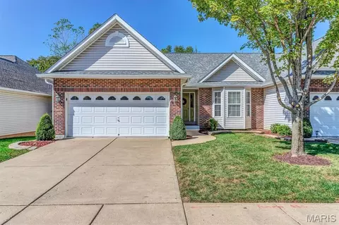 419 Dames Park Dr, O'fallon, MO 63366