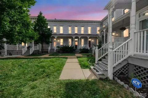 1627 Dolman St, Saint Louis, MO 63104