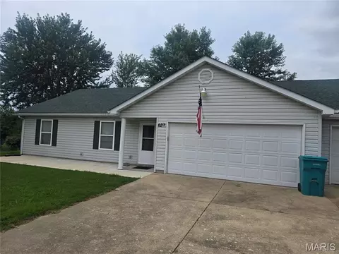 608 Vine St, Cuba, MO 65453 photo 1