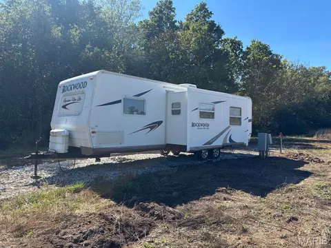 30 Leo Ln, Perry, MO 63462