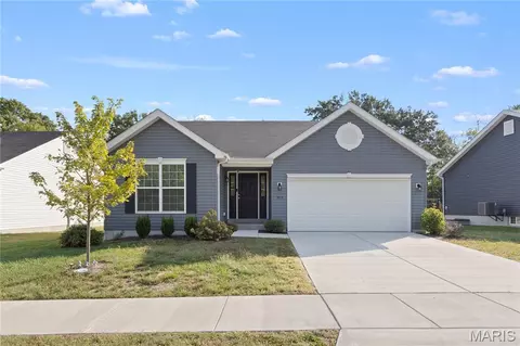 5917 Creek Side Pl, Cedar Hill, MO 63016