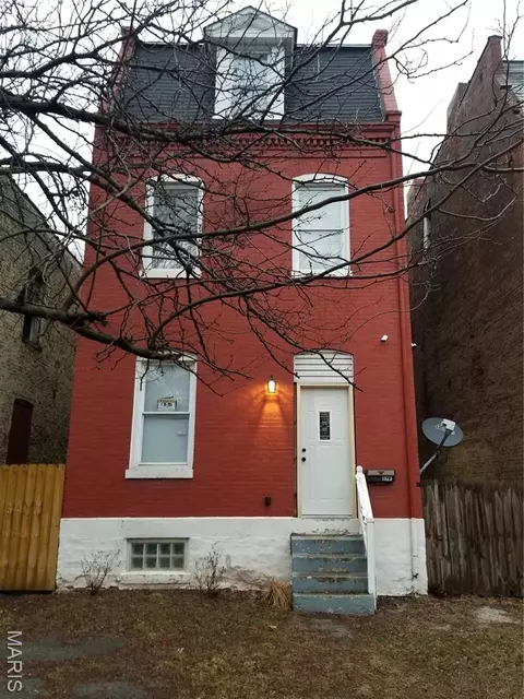 1923 Newhouse Ave, Saint Louis, MO 63107