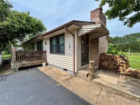 13 Kehner Rd, Steelville, MO 65565
