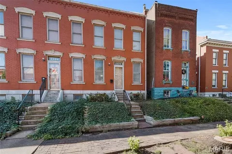 2326 Hickory St, Saint Louis, MO 63104