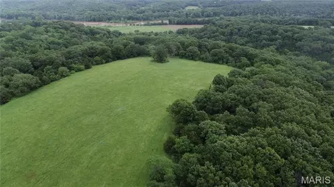 16288 Maries Road 303, Vienna, MO 65582