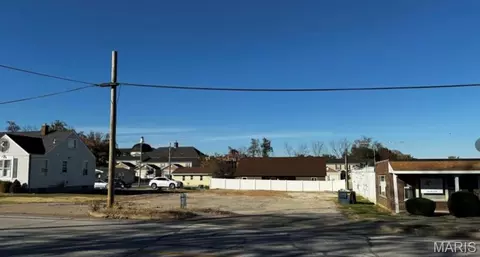 205 Elm St, O'fallon, MO 63366