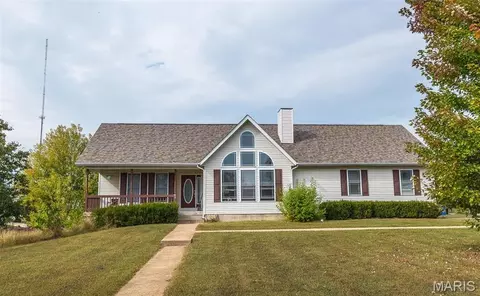 20 Westwood Dr, Salem, MO 65560