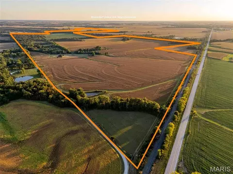 00 Highway V Hwy, Vandalia, MO 63382