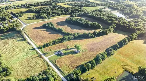 762 Cave Farm Rd, Troy, MO 63379 photo 1