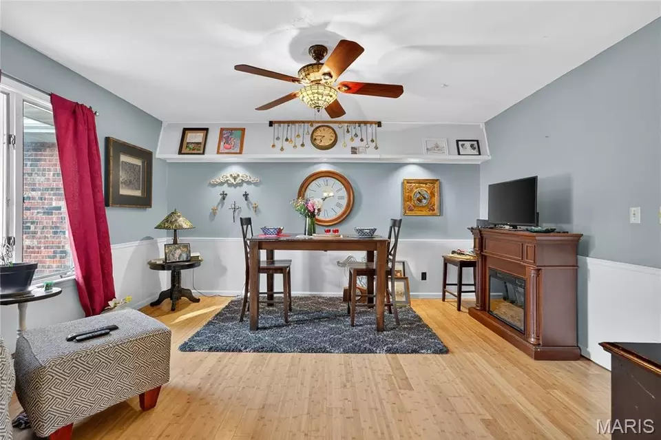 Dining - 511 Mcward Court 1, Bowling Green, MO 63334 photo 1 of 1