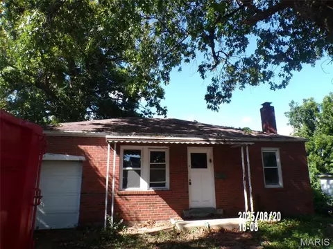 357 Fork Dr, Riverview, MO 63137