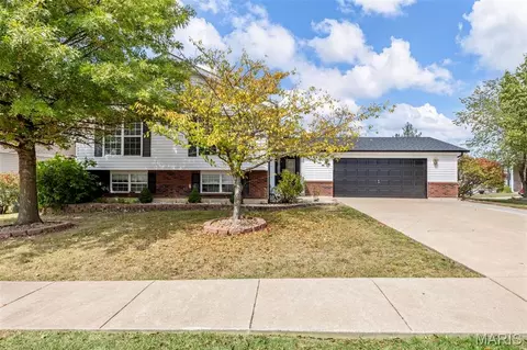 2257 Autumn Trace Pkwy, Wentzville, MO 63385