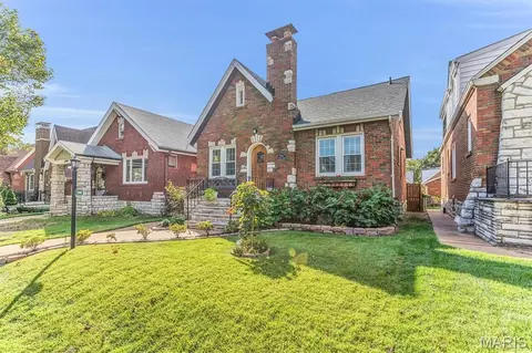 5340 Tholozan Ave, Saint Louis, MO 63109