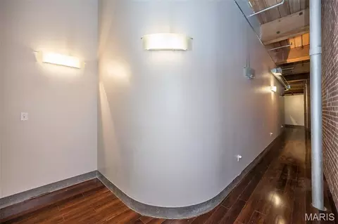 Entry Way - 1312 Washington Ave #3B, Saint Louis, MO 63103 photo 1 of 2