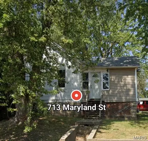 713 Maryland St, Louisiana, MO 63353