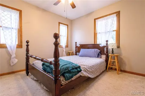 Bedroom - 700 Ely St, Perry, MO 63462 photo 7 of 7