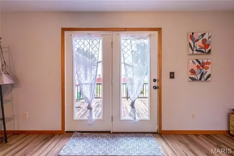 Entry Way - 700 Ely St, Perry, MO 63462 photo 3 of 3