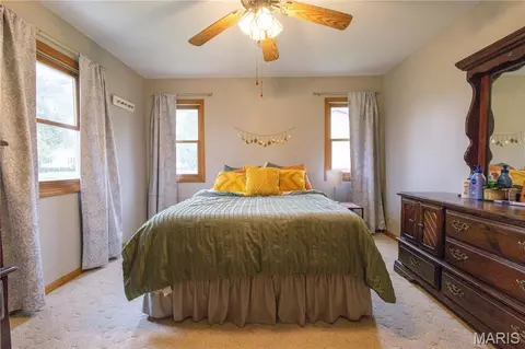 Bedroom - 700 Ely St, Perry, MO 63462 photo 1 of 7