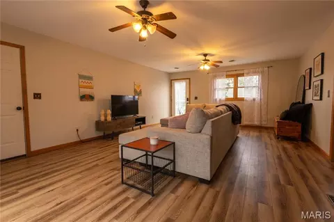 Living - 700 Ely St, Perry, MO 63462 photo 2 of 2