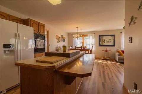 Kitchen - 700 Ely St, Perry, MO 63462 photo 3 of 3