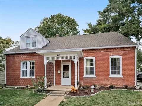 259 N Main St, Waterloo, IL 62298 photo 1