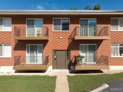 Exterior - 4318 Walker Ln, Normandy, MO 63121 photo 12 of 12
