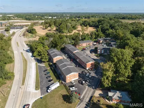 View/Area - 4318 Walker Ln, Normandy, MO 63121 photo 10 of 11