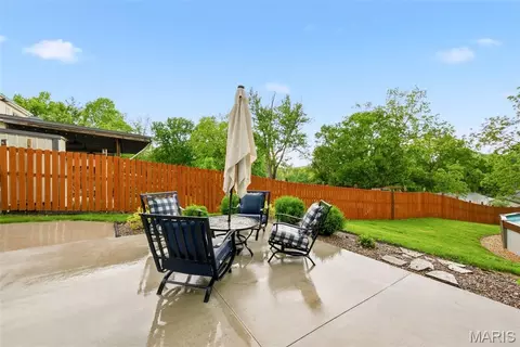 Exterior - 921 W 5th St, Washington, MO 63090 photo 6 of 16