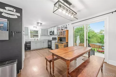 Other - 921 W 5th St, Washington, MO 63090 photo 1 of 12