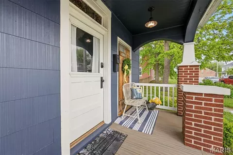 Exterior - 921 W 5th St, Washington, MO 63090 photo 5 of 16