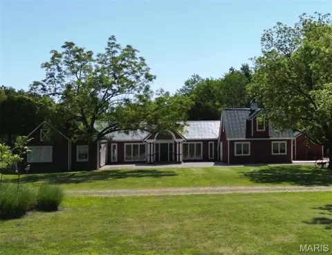 1055 Brush Creek Rd, Union, MO 63084