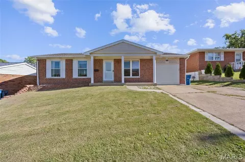 1520 Union Rd, Saint Louis, MO 63125