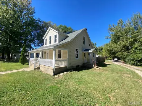 23 N 78th St, Belleville, IL 62223