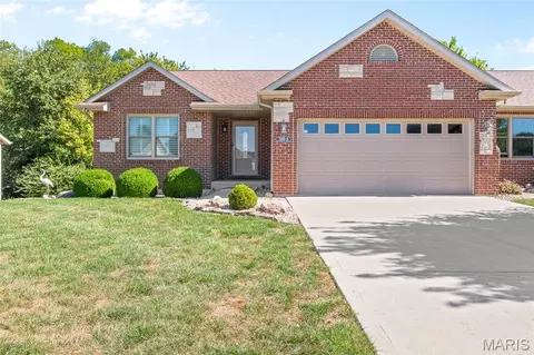 319 Jarvis Ct #A, Troy, IL 62294