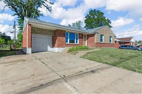 9419 Jennings Station Rd, Saint Louis, MO 63136