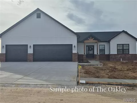 334 Jenny Ct, Waterloo, IL 62298