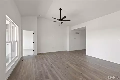 1729 Martingale Ln, Eureka, MO 63025 photo 21