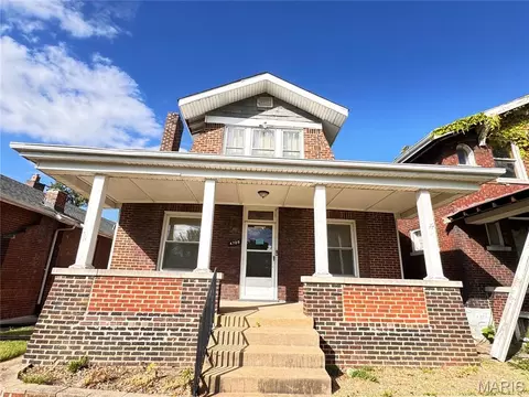 4709 Lewis Pl, Saint Louis, MO 63113