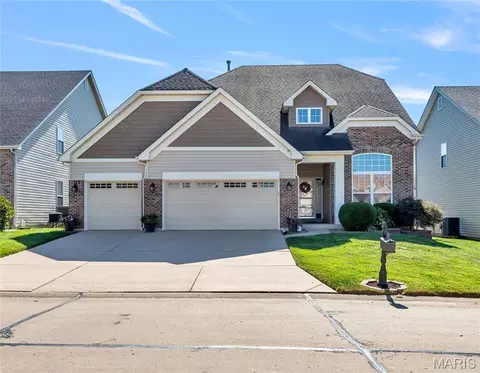 113 Berry Manor Cir, Saint Peters, MO 63376