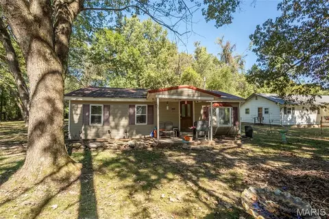 1769 County Road 608, Poplar Bluff, MO 63901