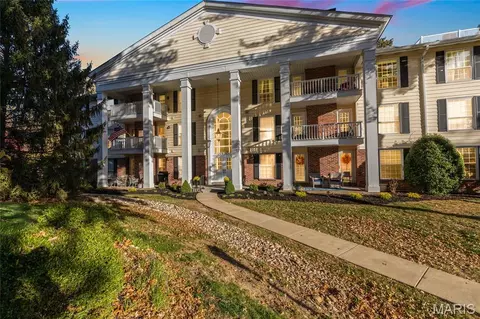 1530 Bedford Forge Ct #15, Chesterfield, MO 63017
