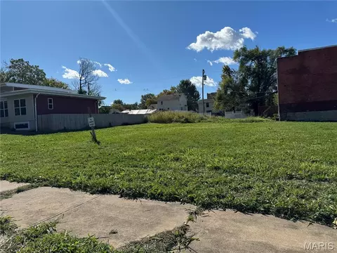 4056 Enright Ave, Saint Louis, MO 63108