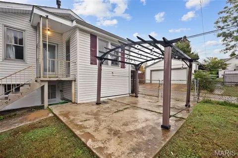 Exterior - 7320 Eugene Ave, Saint Louis, MO 63116 photo 3 of 5
