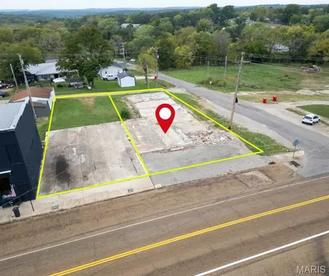 124 N Commercial St, Crocker, MO 65452