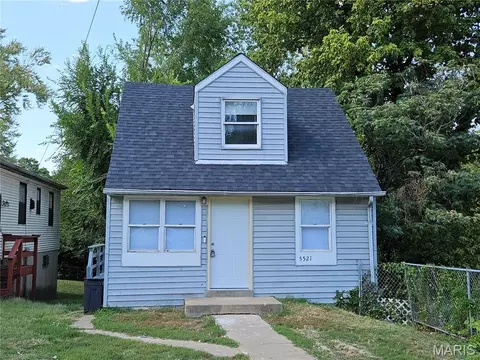 5521 Helen Ave, Jennings, MO 63136