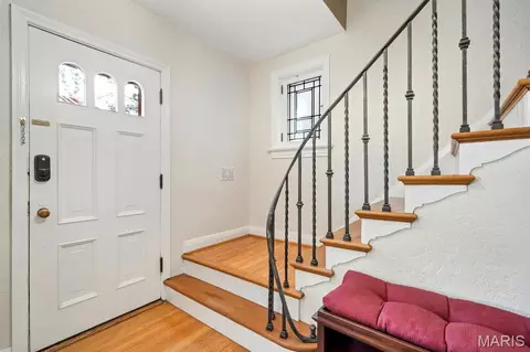 6451 Devonshire Ave, Saint Louis, MO 63109 photo 2