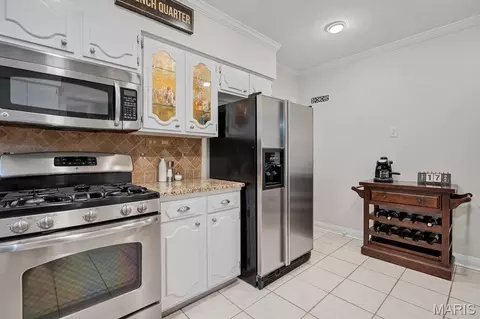 6451 Devonshire Ave, Saint Louis, MO 63109 photo 13