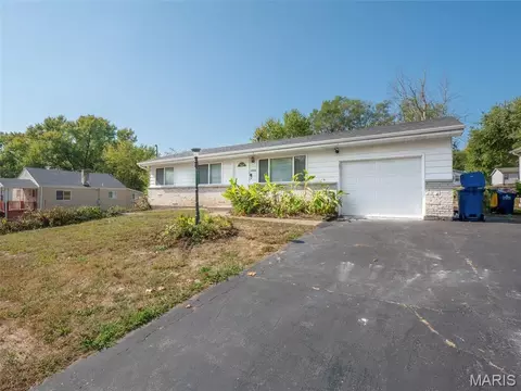 10191 Mayfair Dr, Saint Louis, MO 63136