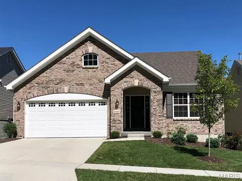 2 Maple At Grove At Grants Trail Mnrs, Saint Louis, MO 63123