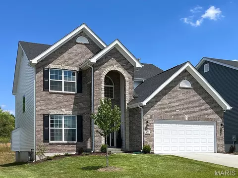2 Ashford At Louiselle Park, Maryland Heights, MO 63146